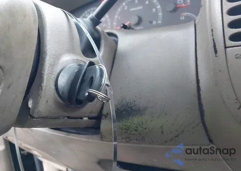 2002 Ford F-150 Lariat/Xl/Xlt from USA, damaged, VIN 1FTRX18LX2NB29098